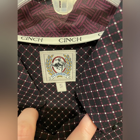 Cinch Button Up - Picture 2 of 5